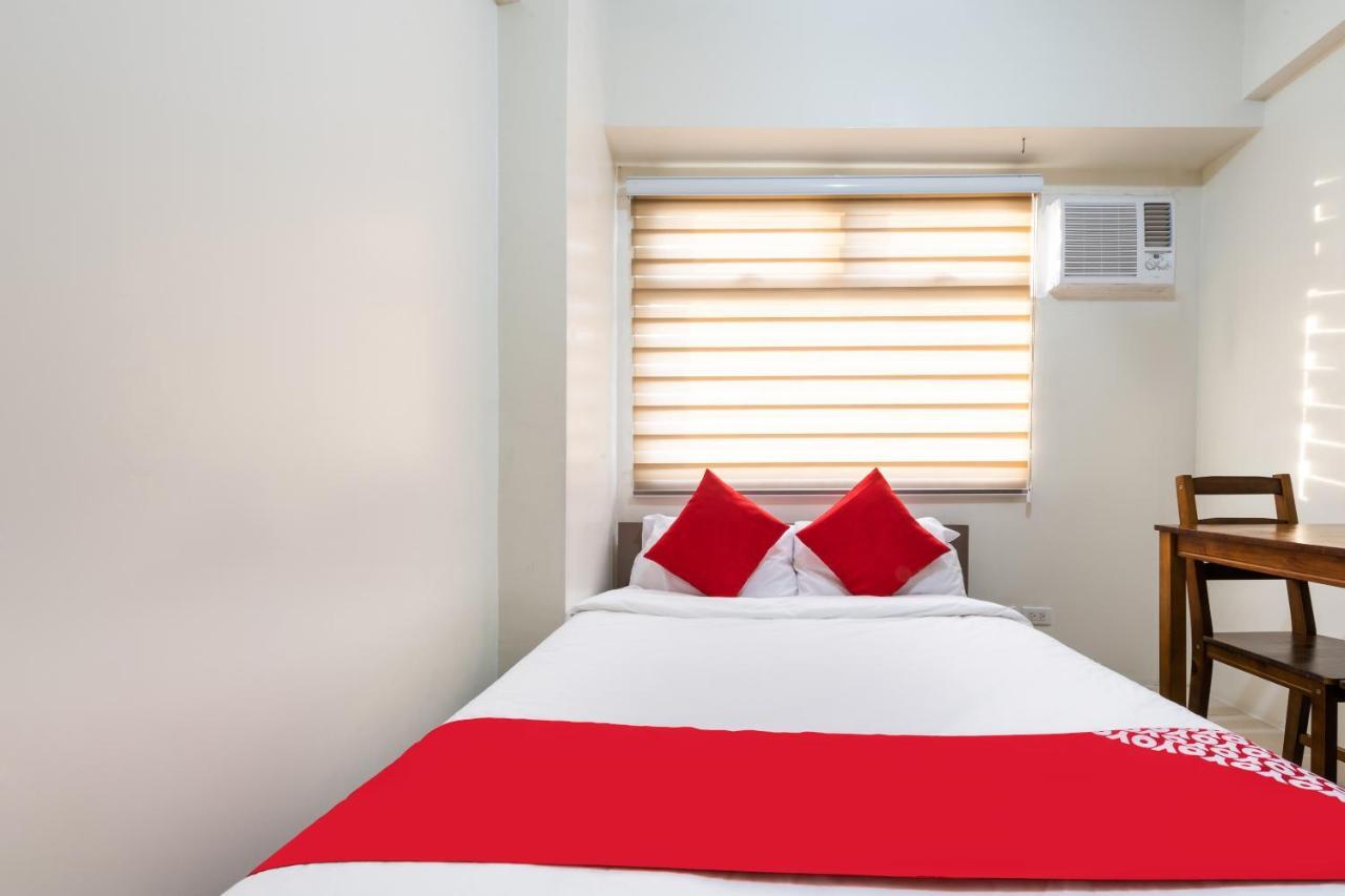 Oyo 474 Urbandeca Tower 316 - Nizami Condotel Mandaluyong Extérieur photo