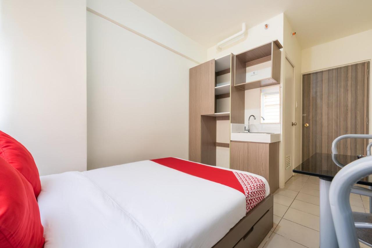Oyo 474 Urbandeca Tower 316 - Nizami Condotel Mandaluyong Extérieur photo