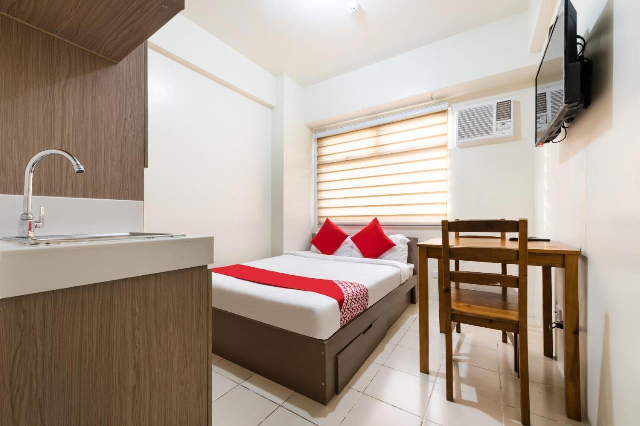 Oyo 474 Urbandeca Tower 316 - Nizami Condotel Mandaluyong Extérieur photo